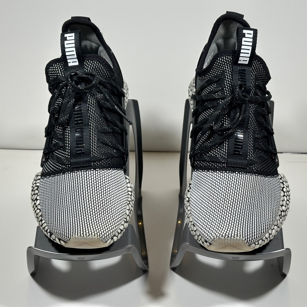 Size 8 - PUMA Hybrid Rocket Runner Black 2018.
